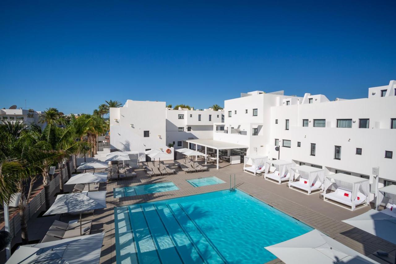 Migjorn Ibiza Suites & Spa Playa d'en Bossa Dış mekan fotoğraf