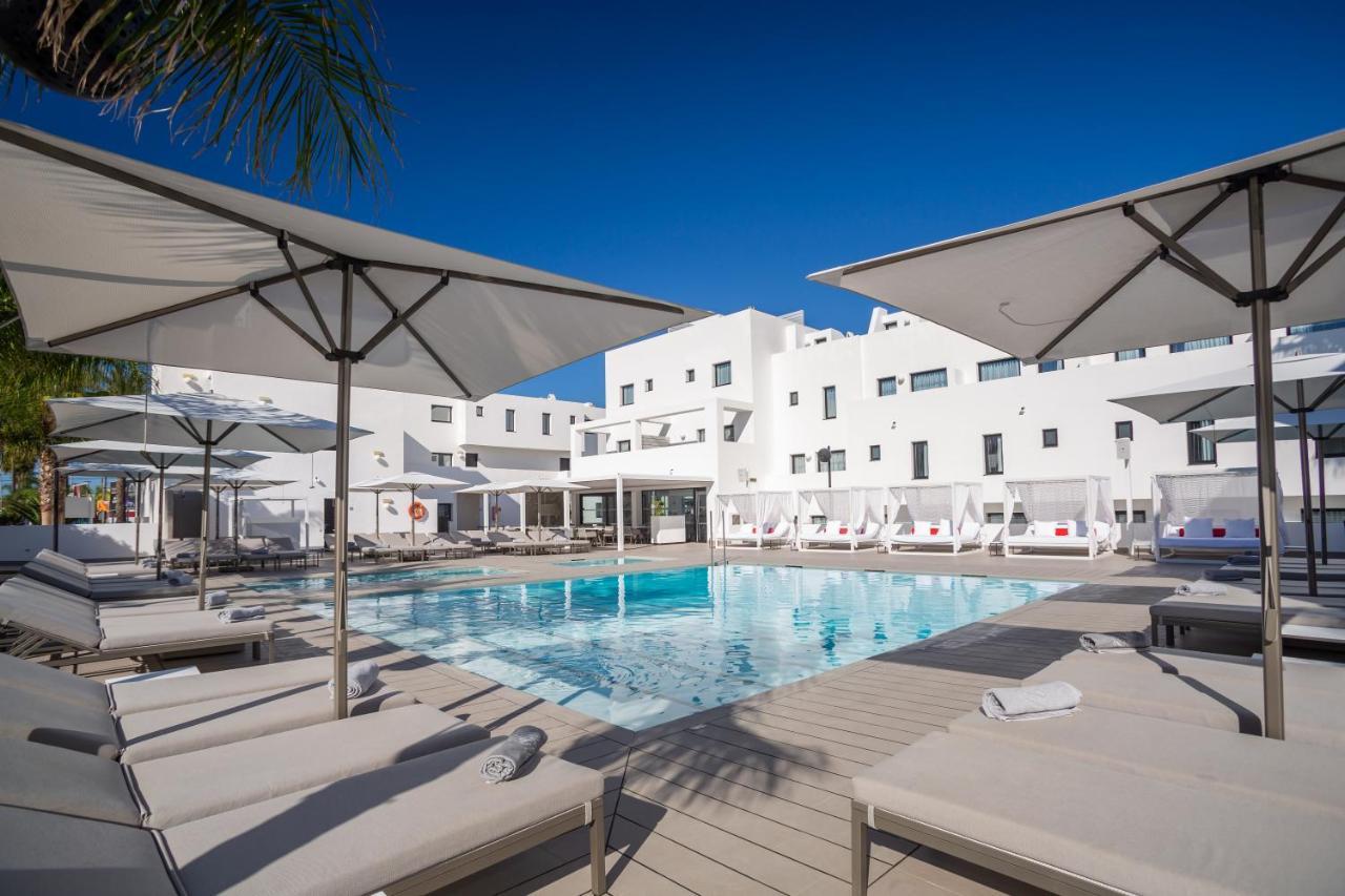 Migjorn Ibiza Suites & Spa Playa d'en Bossa Dış mekan fotoğraf
