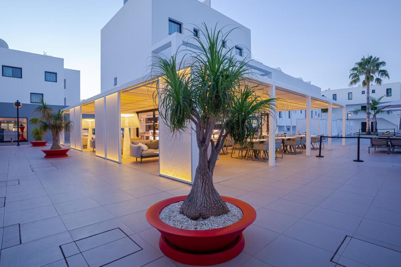 Migjorn Ibiza Suites & Spa Playa d'en Bossa Dış mekan fotoğraf