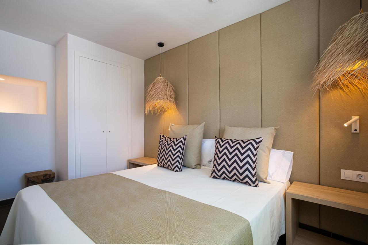 Migjorn Ibiza Suites & Spa Playa d'en Bossa Dış mekan fotoğraf