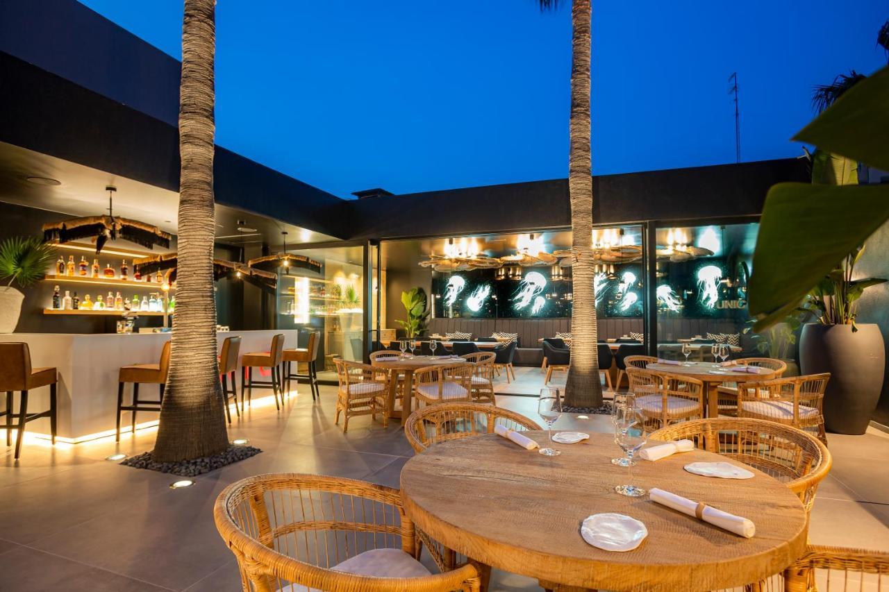 Migjorn Ibiza Suites & Spa Playa d'en Bossa Dış mekan fotoğraf