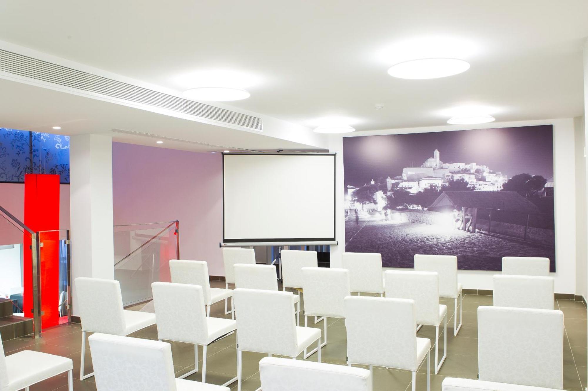 Migjorn Ibiza Suites & Spa Playa d'en Bossa Dış mekan fotoğraf