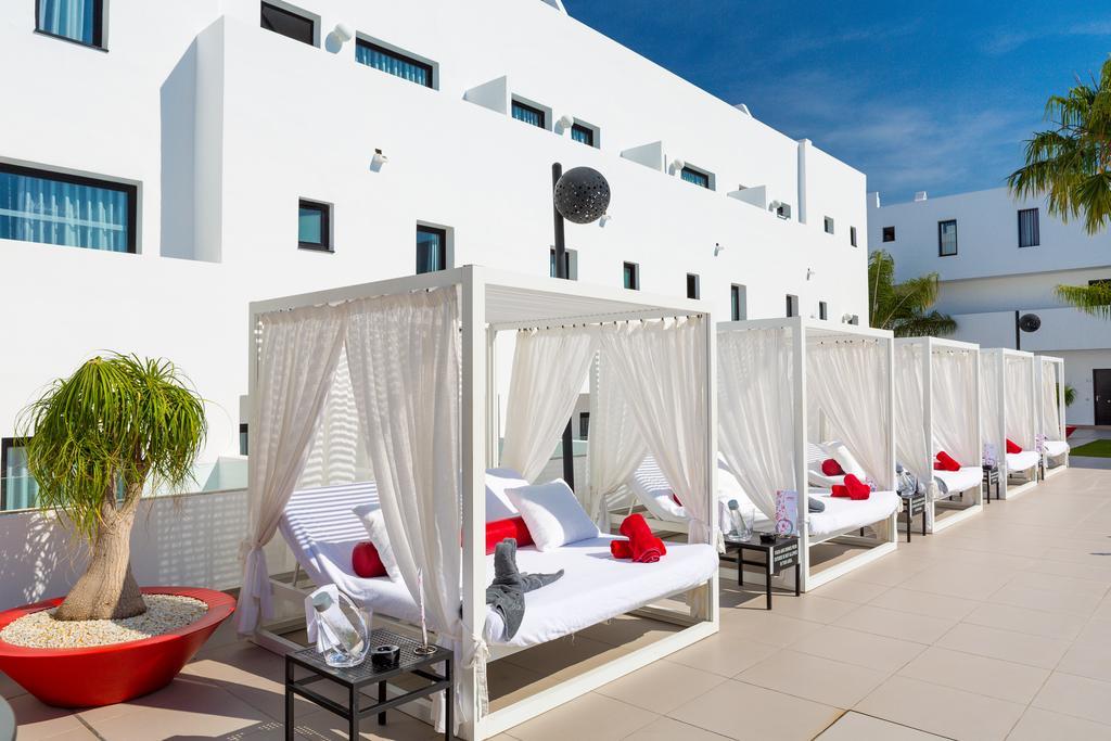 Migjorn Ibiza Suites & Spa Playa d'en Bossa Dış mekan fotoğraf